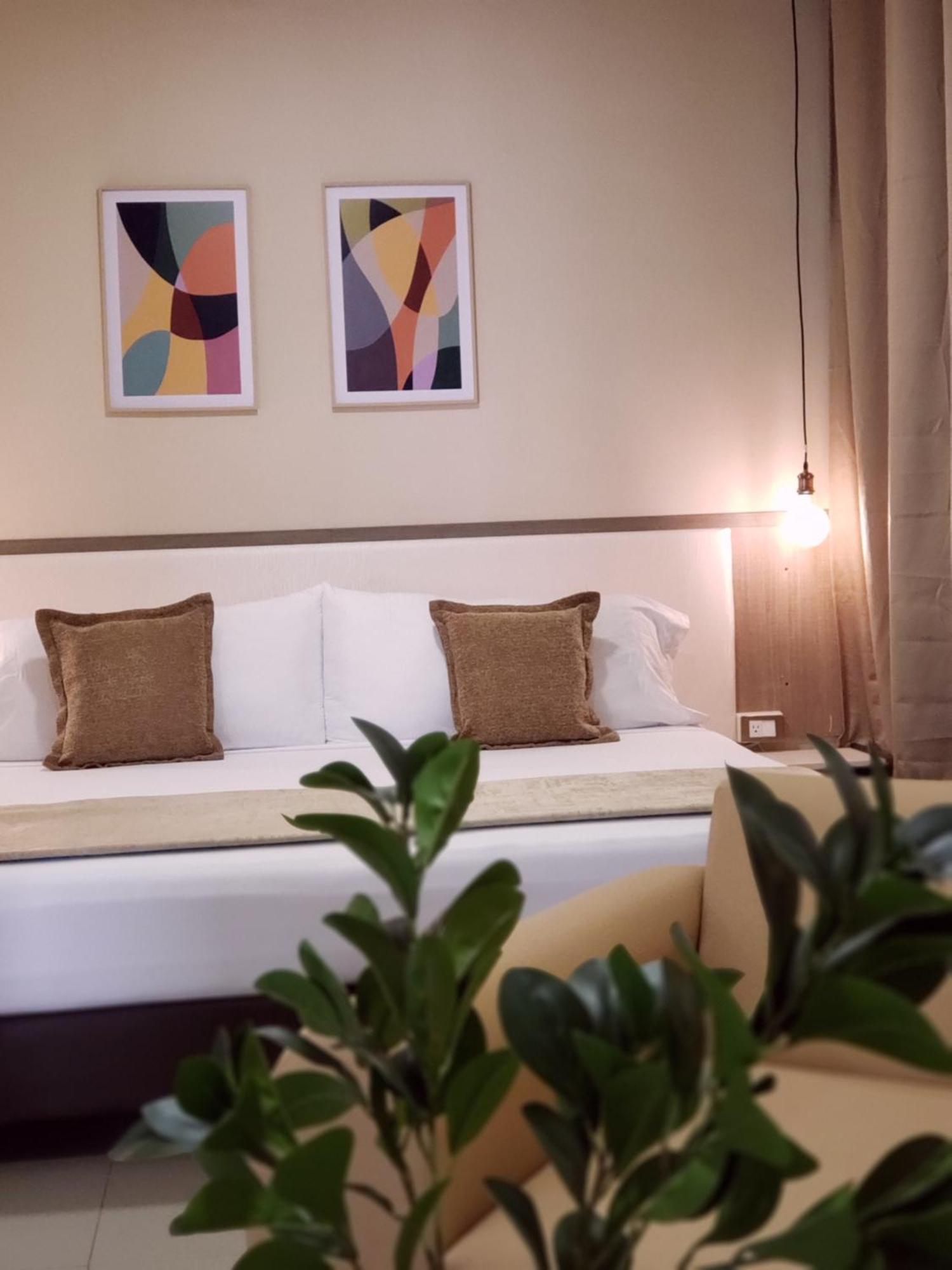 Center Hotel 3*