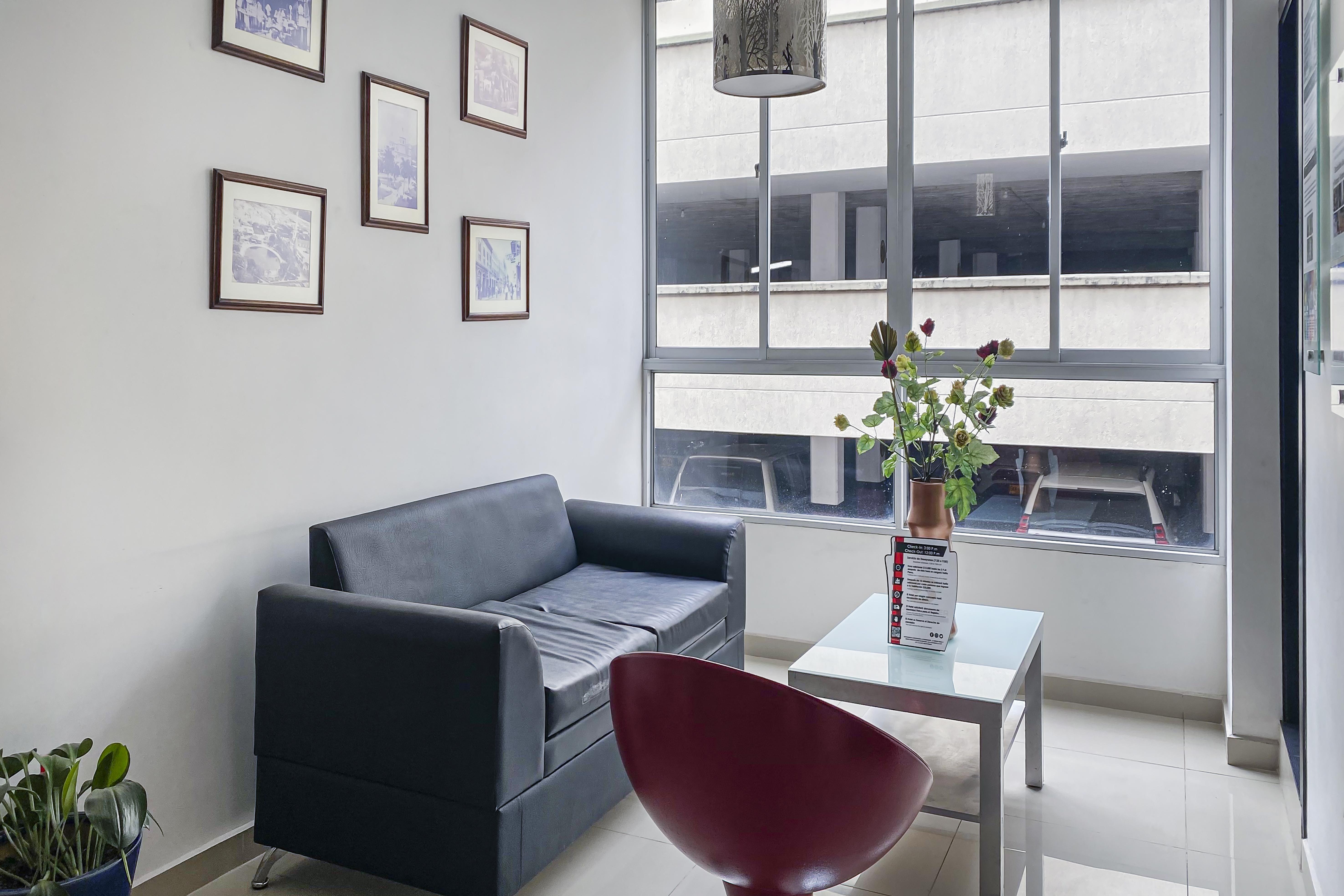 Center Hotel 3*