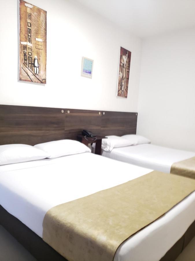 Hotel Center
