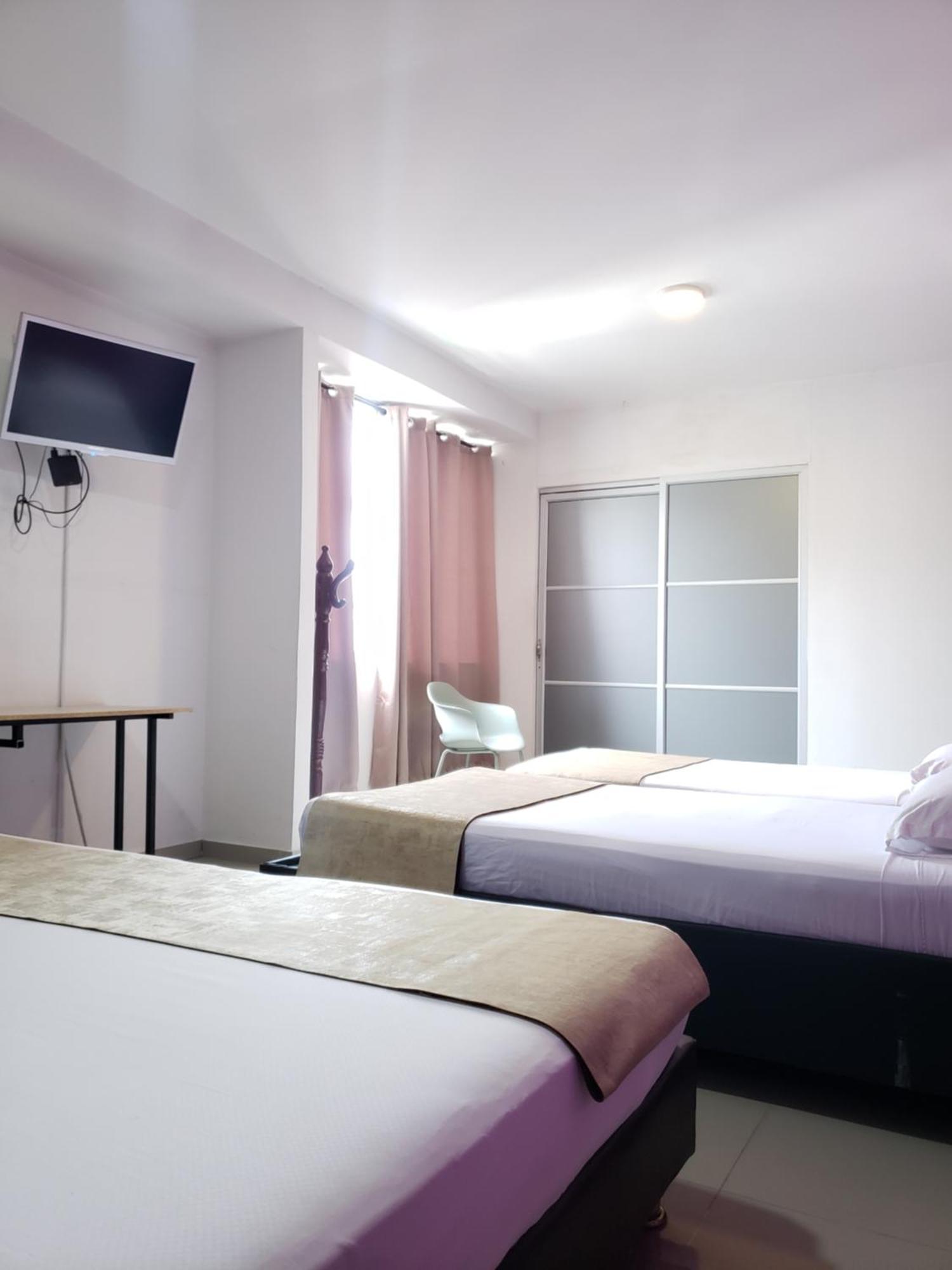 Hotel Center