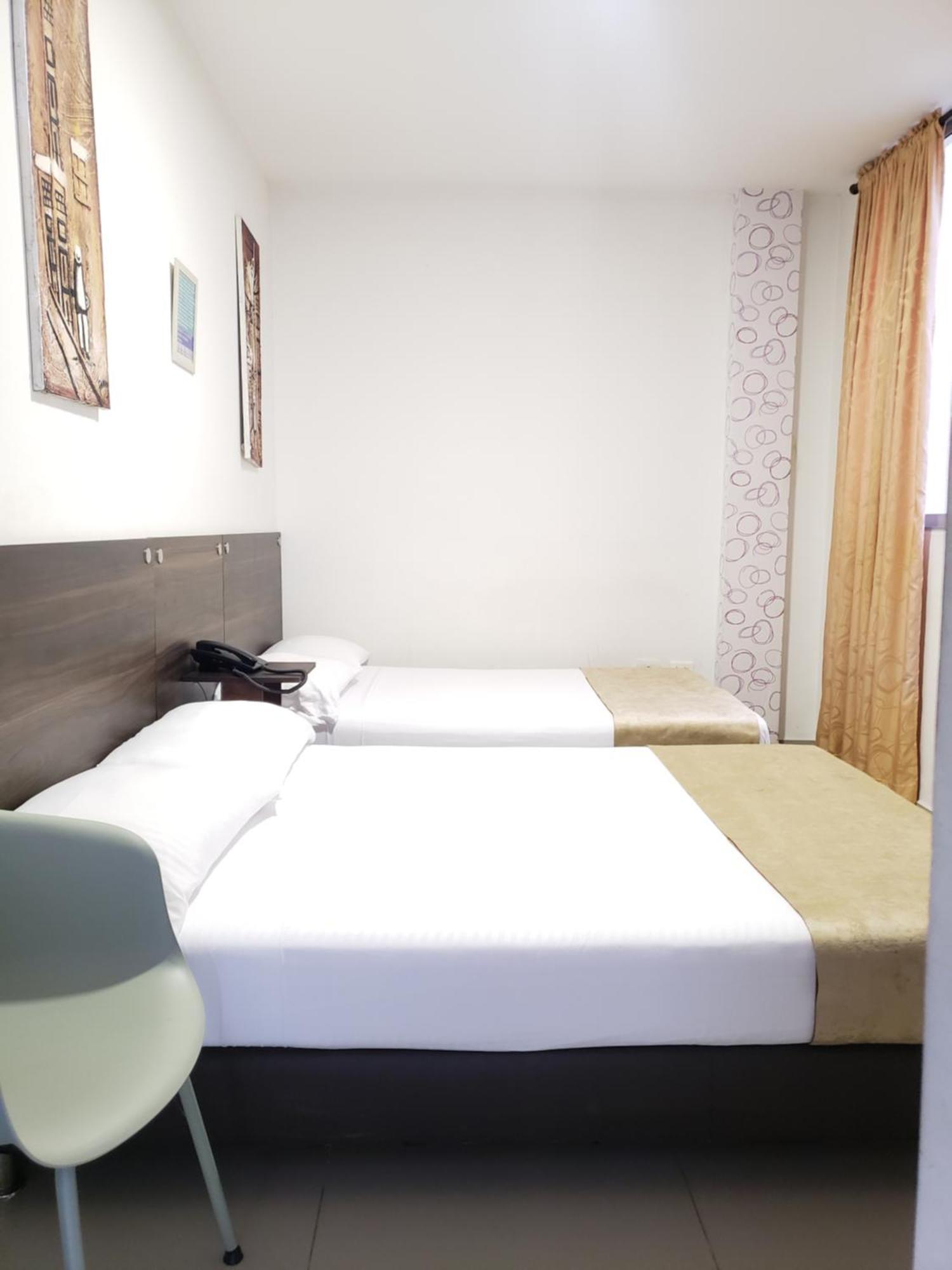Hotel Center