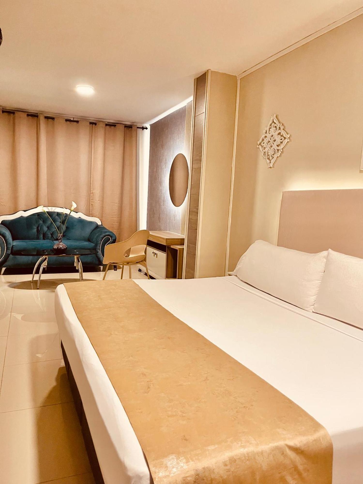 Center Hotel 3*